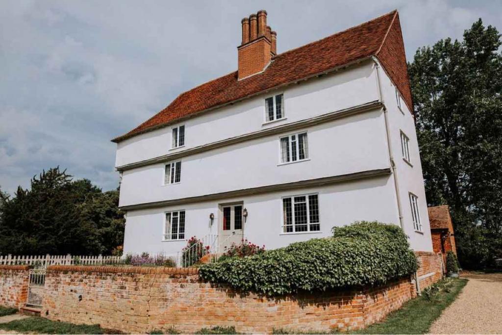 Houchins House